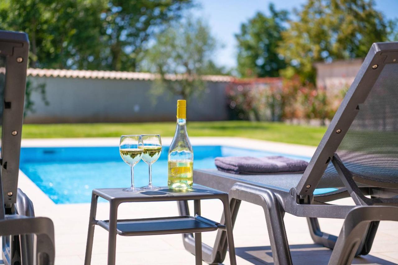 Holiday House Luca Poreč Extérieur photo